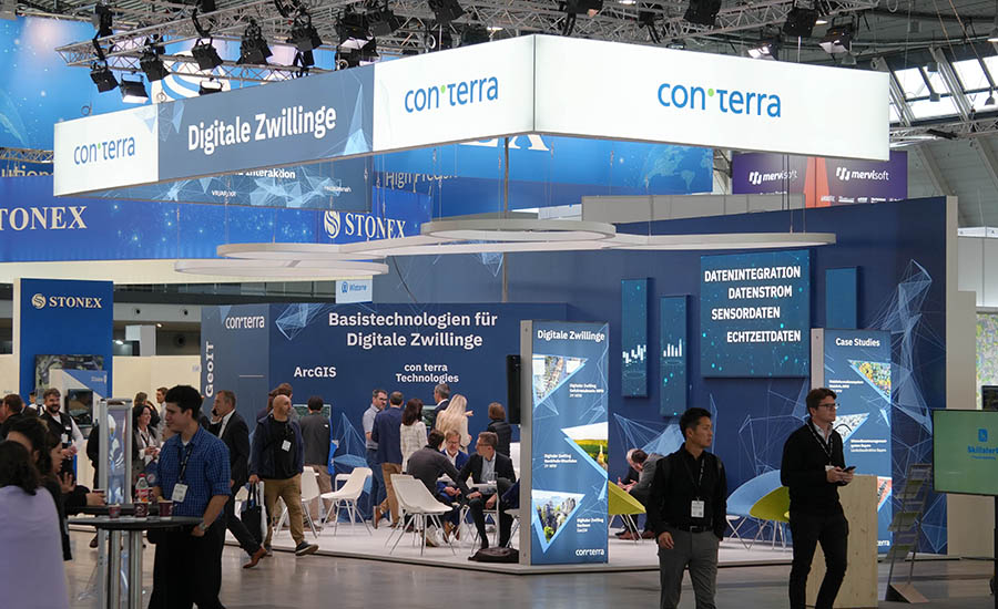 Der con terra Messestand